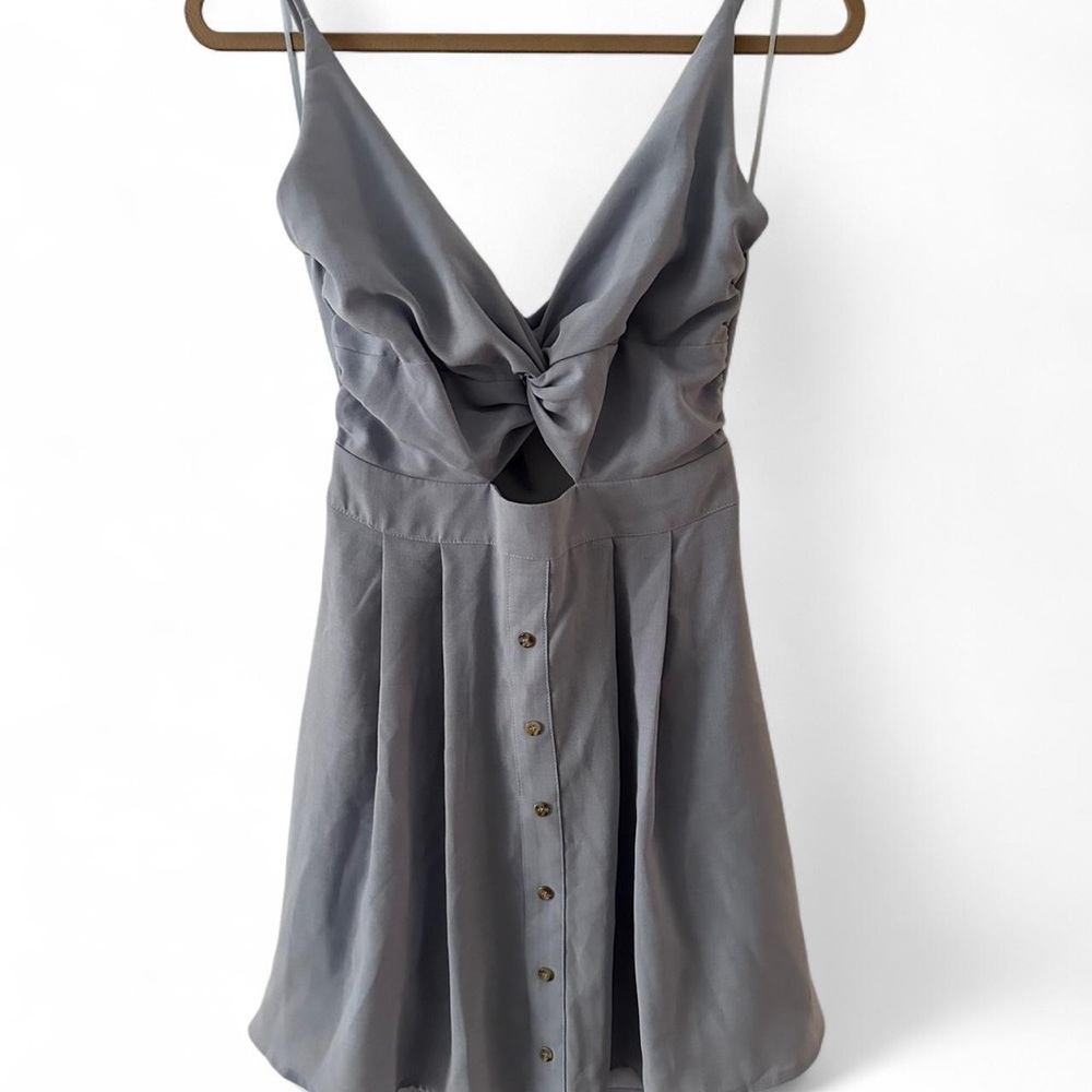 Light Blue Sleeveless Dress with Knot Detail